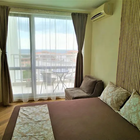 Elisa 아파트 비알라